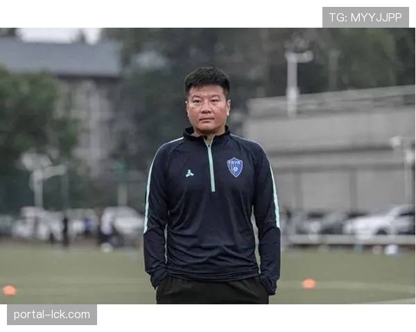 李金羽执教理念解析，辽宁铁人高位逼抢与边路突击战术体系